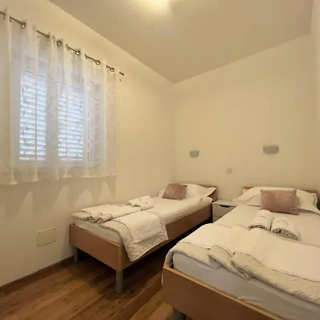 Sun Haven Luxury Guest house