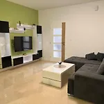 بيت ضيافة Sun Haven Luxury 4*