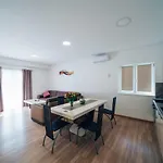 Casa de hóspedes Sun Haven Luxury Zvekovica