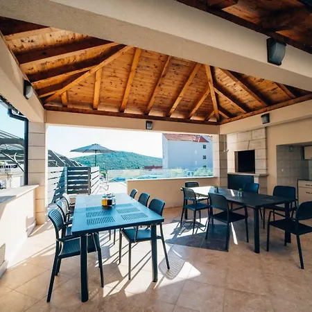 Sun Haven Luxury 4* Zvekovica