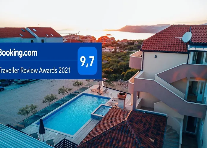 بيت ضيافة Sun Haven Luxury Zvekovica