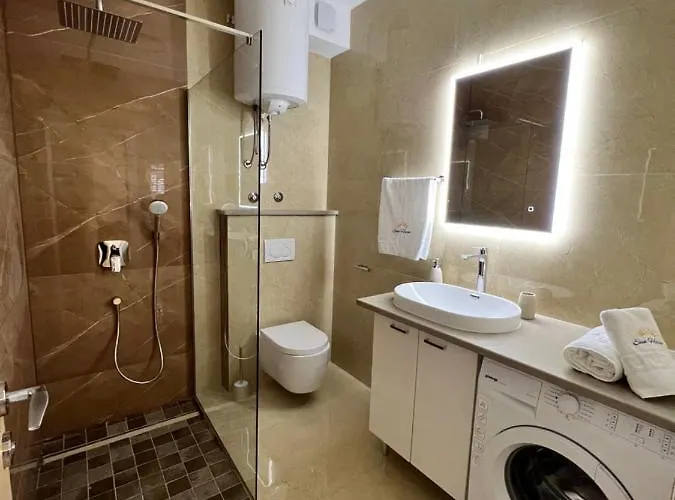 بيت ضيافة Sun Haven Luxury Zvekovica