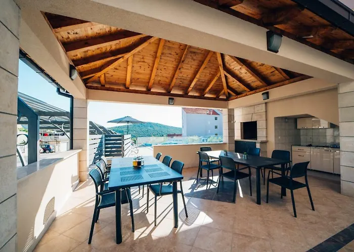 Sun Haven Luxury 4* Zvekovica