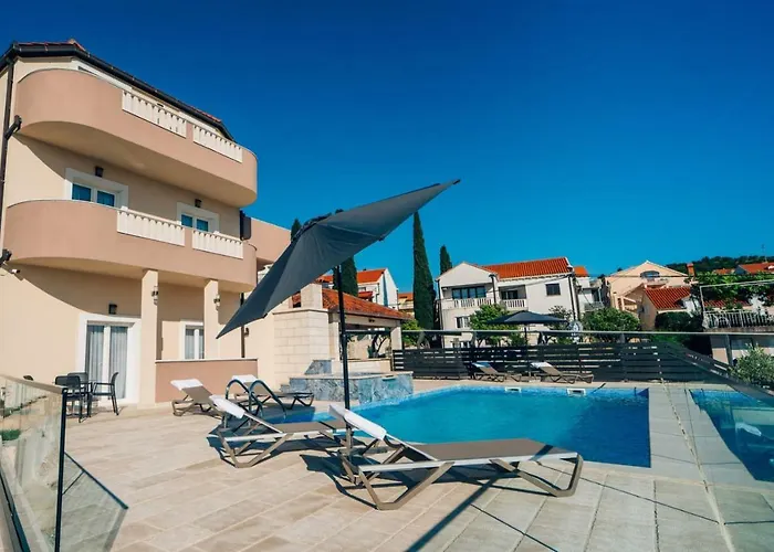 Sun Haven Luxury 4* Zvekovica